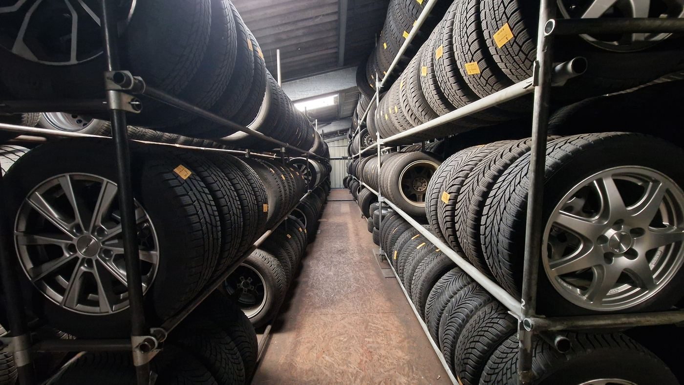 Entreposage des pneus et roues — Garage Rossy SA