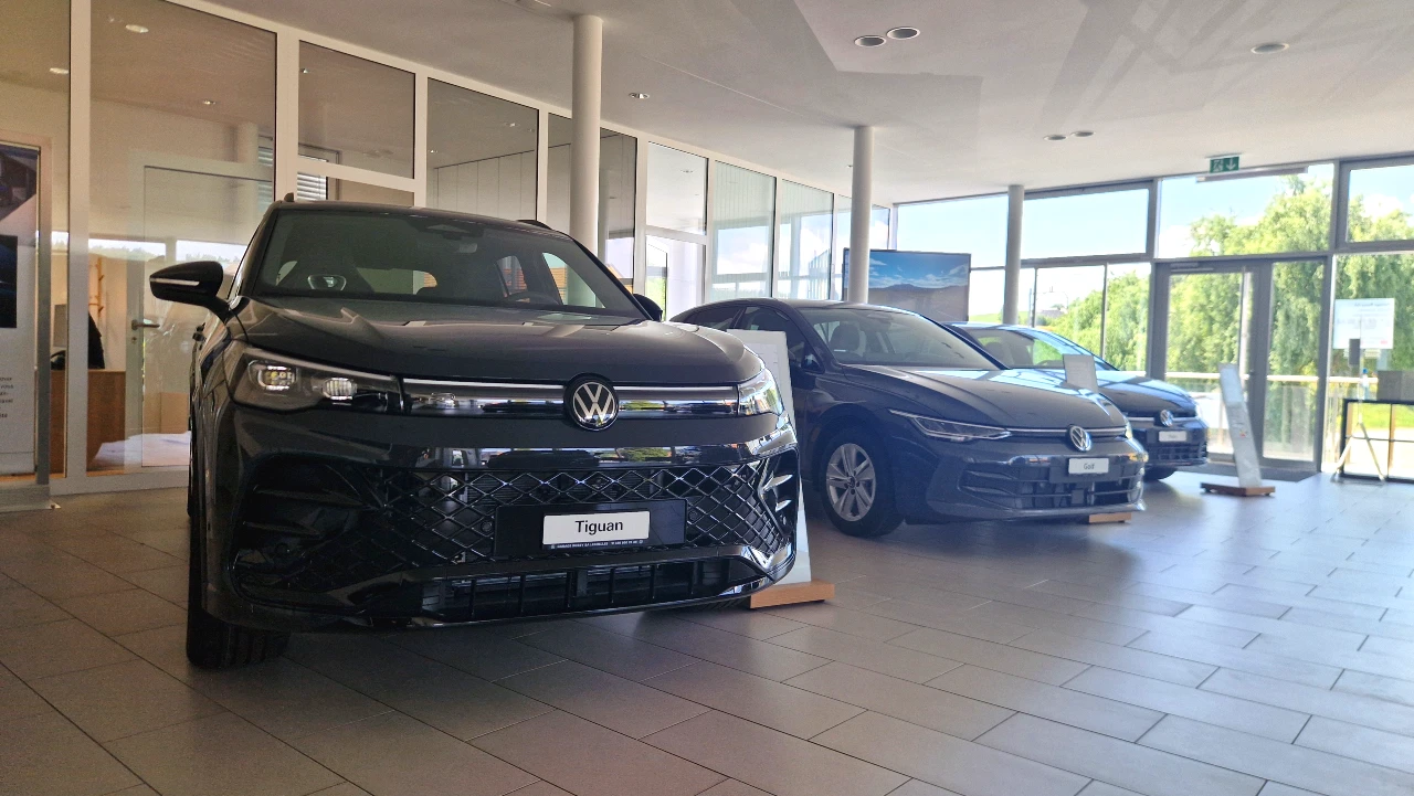 Showroom Garage Rossy SA